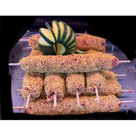 Brochette de viande hachée de boeuf pané